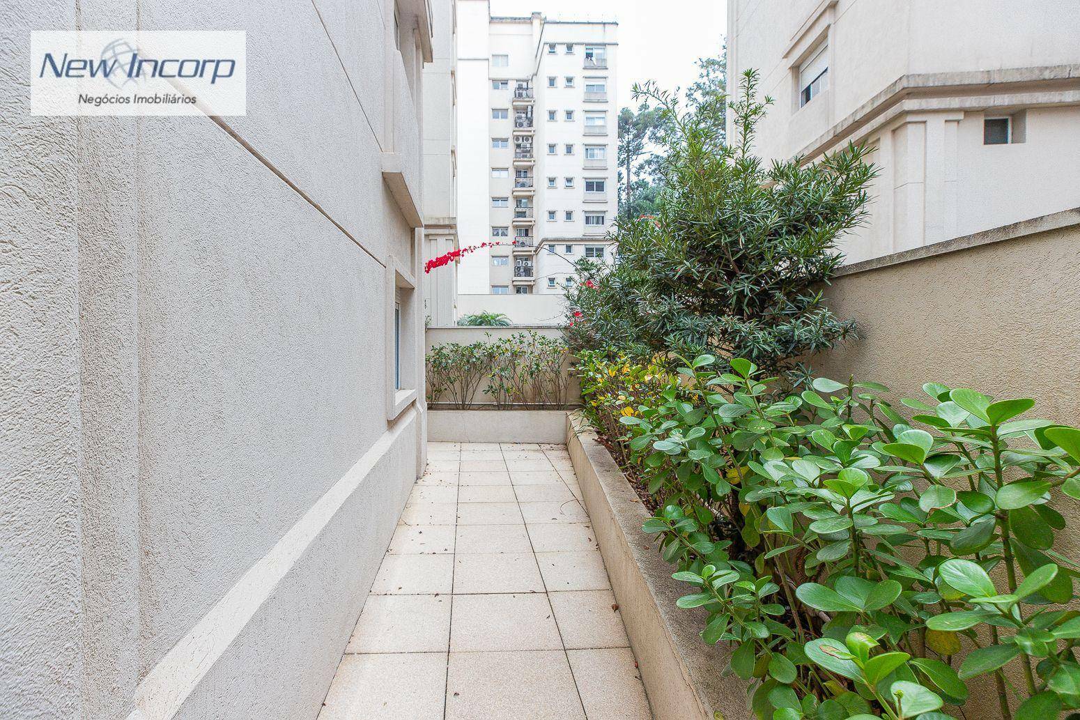 Apartamento à venda com 3 quartos, 190m² - Foto 19