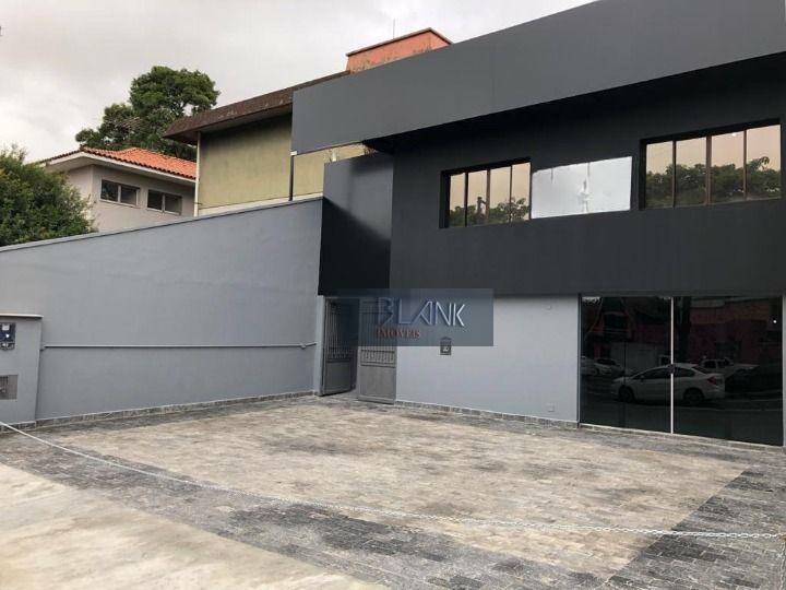 Casa à venda e aluguel com 3 quartos, 290m² - Foto 1