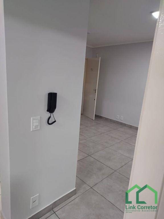 Apartamento à venda com 2 quartos, 45m² - Foto 9