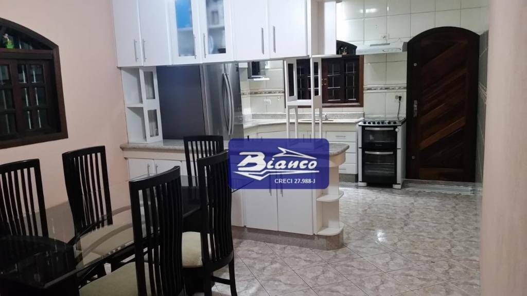 Sobrado à venda com 3 quartos, 170m² - Foto 5