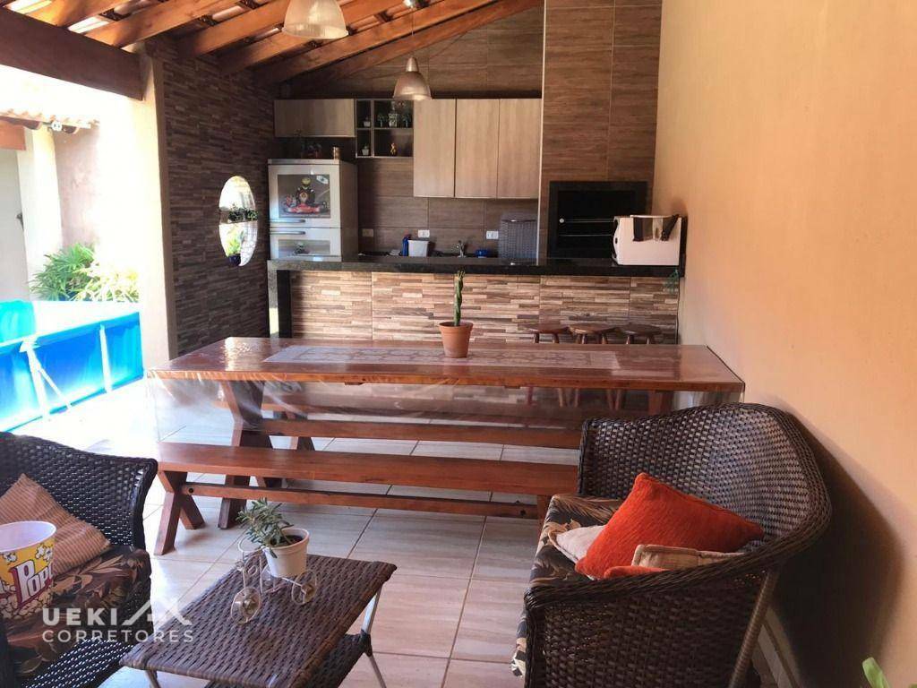 Casa à venda com 3 quartos, 200m² - Foto 12