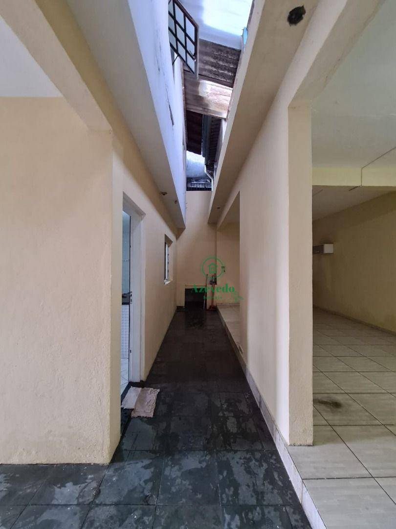 Sobrado para alugar com 3 quartos, 120m² - Foto 8