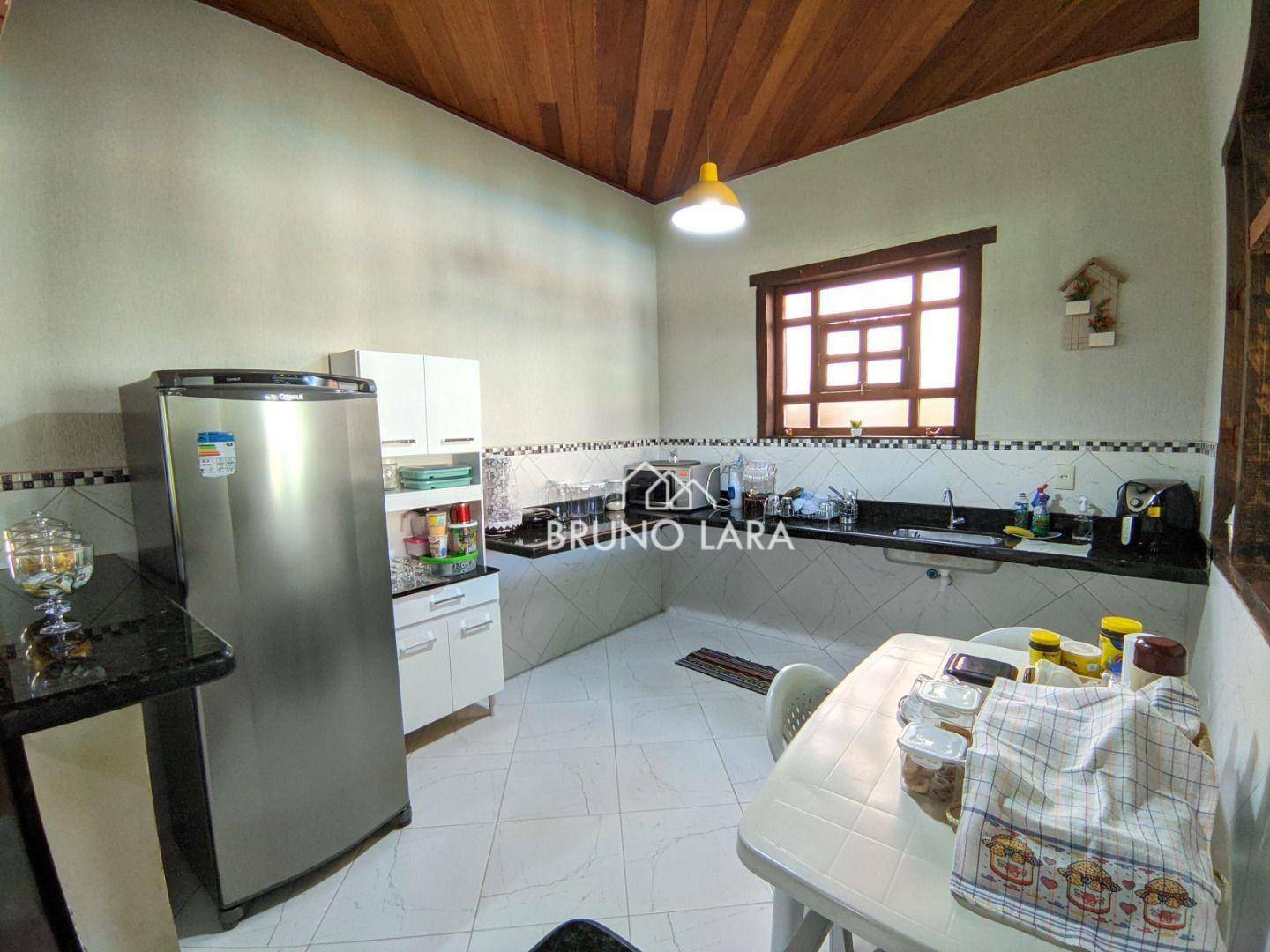 Casa de Condomínio à venda com 3 quartos, 264m² - Foto 17