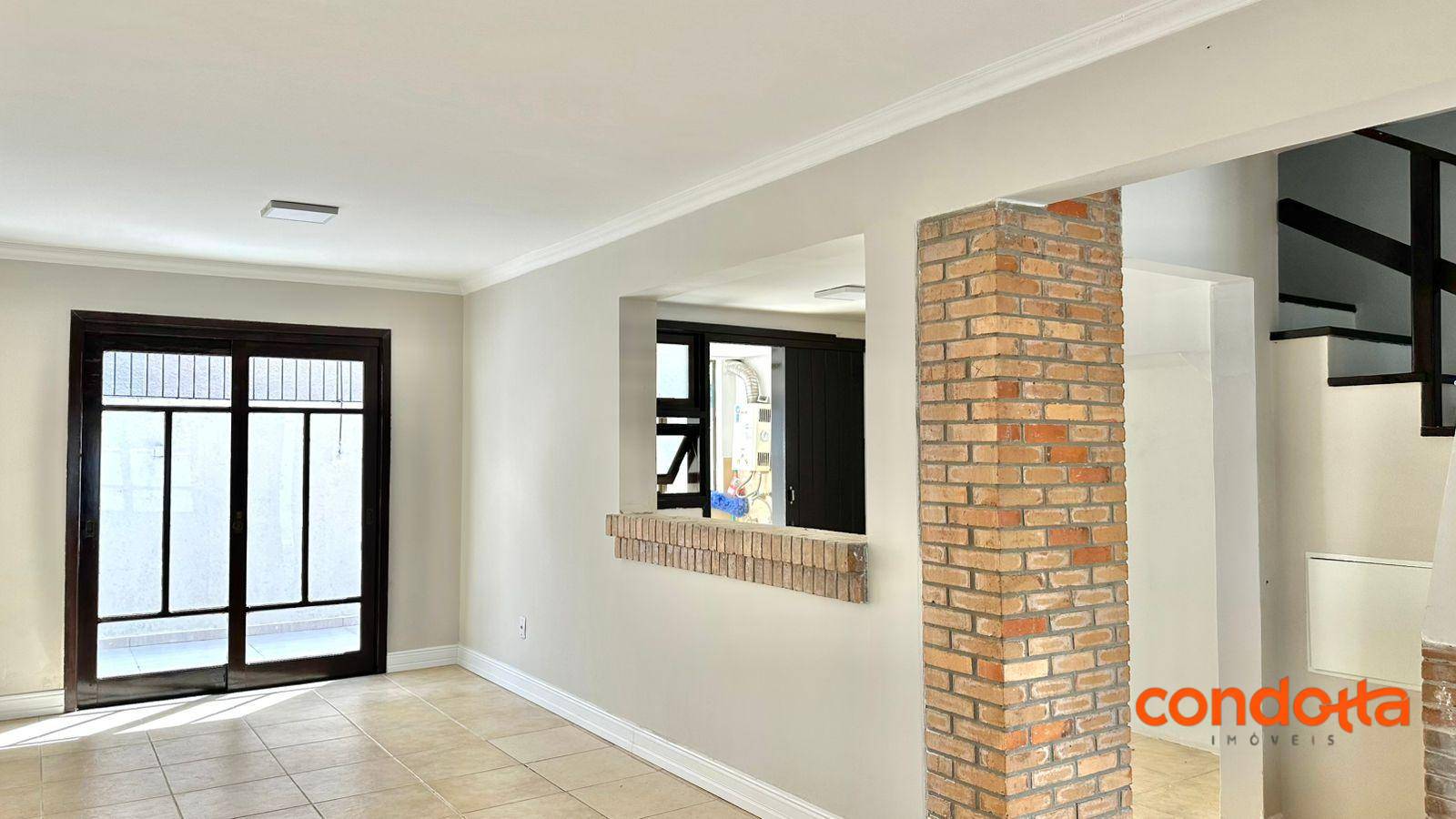 Casa, 3 quartos, 175 m² - Foto 1