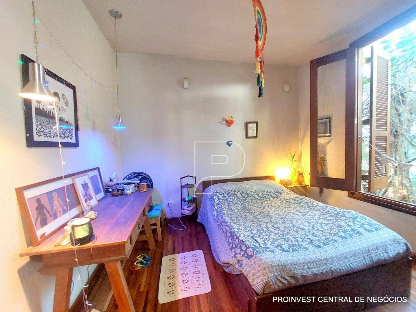 Casa de Condomínio à venda e aluguel com 3 quartos, 214m² - Foto 32