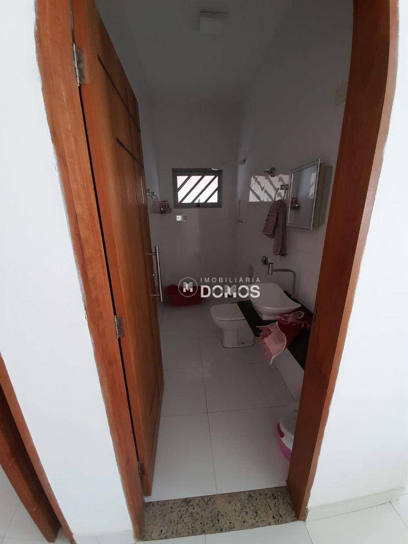 Chácara à venda com 3 quartos, 430m² - Foto 12