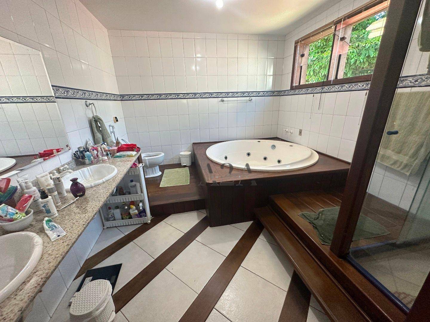 Casa de Condomínio à venda com 5 quartos, 350m² - Foto 17