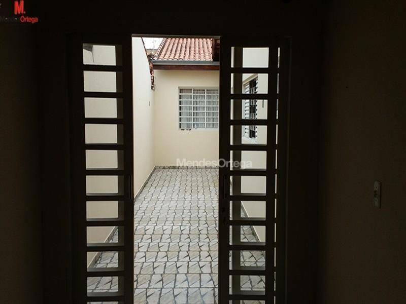 Casa à venda com 2 quartos, 180m² - Foto 20