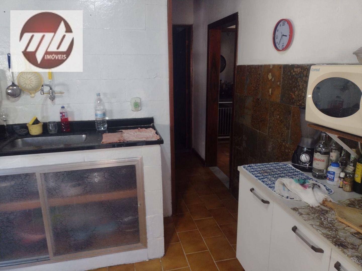 Casa à venda com 2 quartos, 90m² - Foto 2