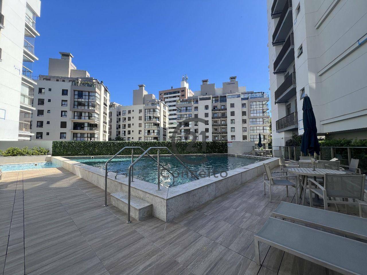 Apartamento à venda com 2 quartos, 75m² - Foto 23