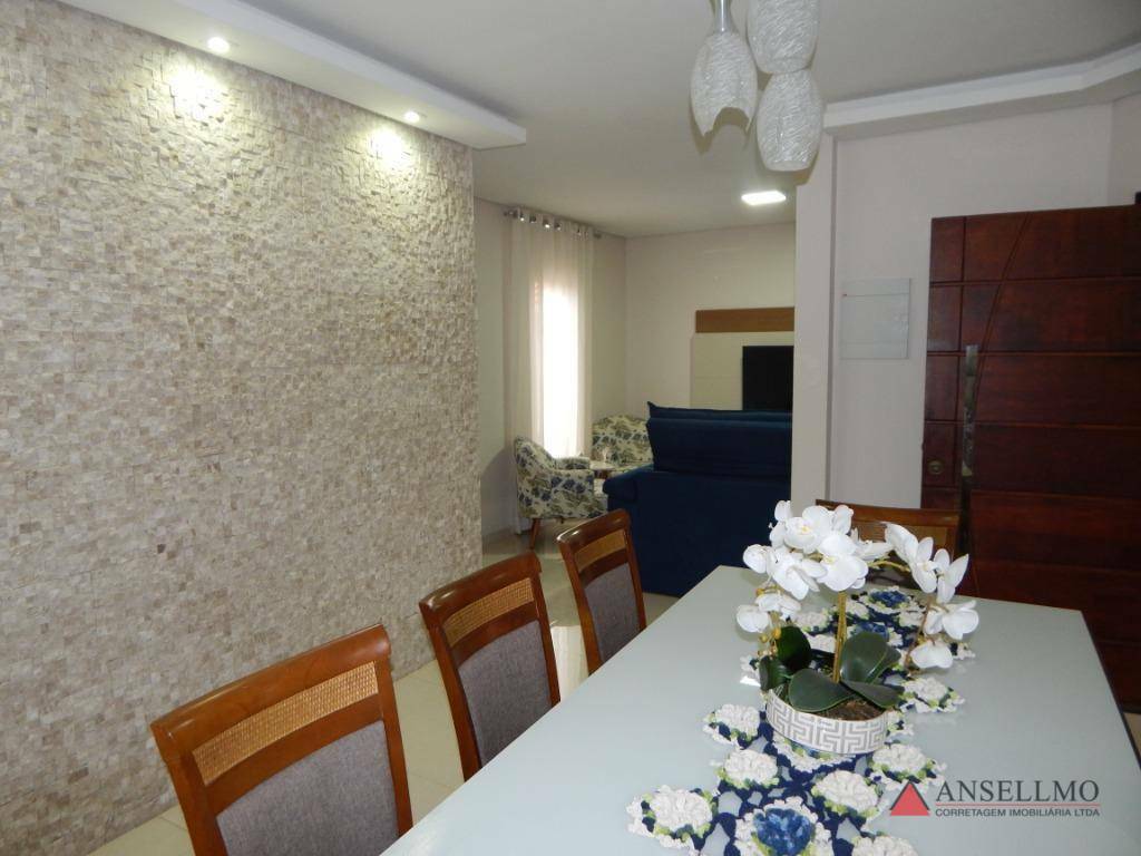 Casa à venda e aluguel com 2 quartos, 150m² - Foto 3
