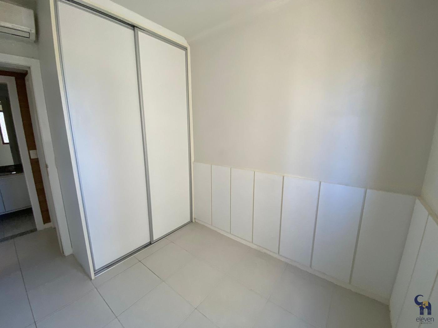 Apartamento para alugar com 2 quartos, 64m² - Foto 12