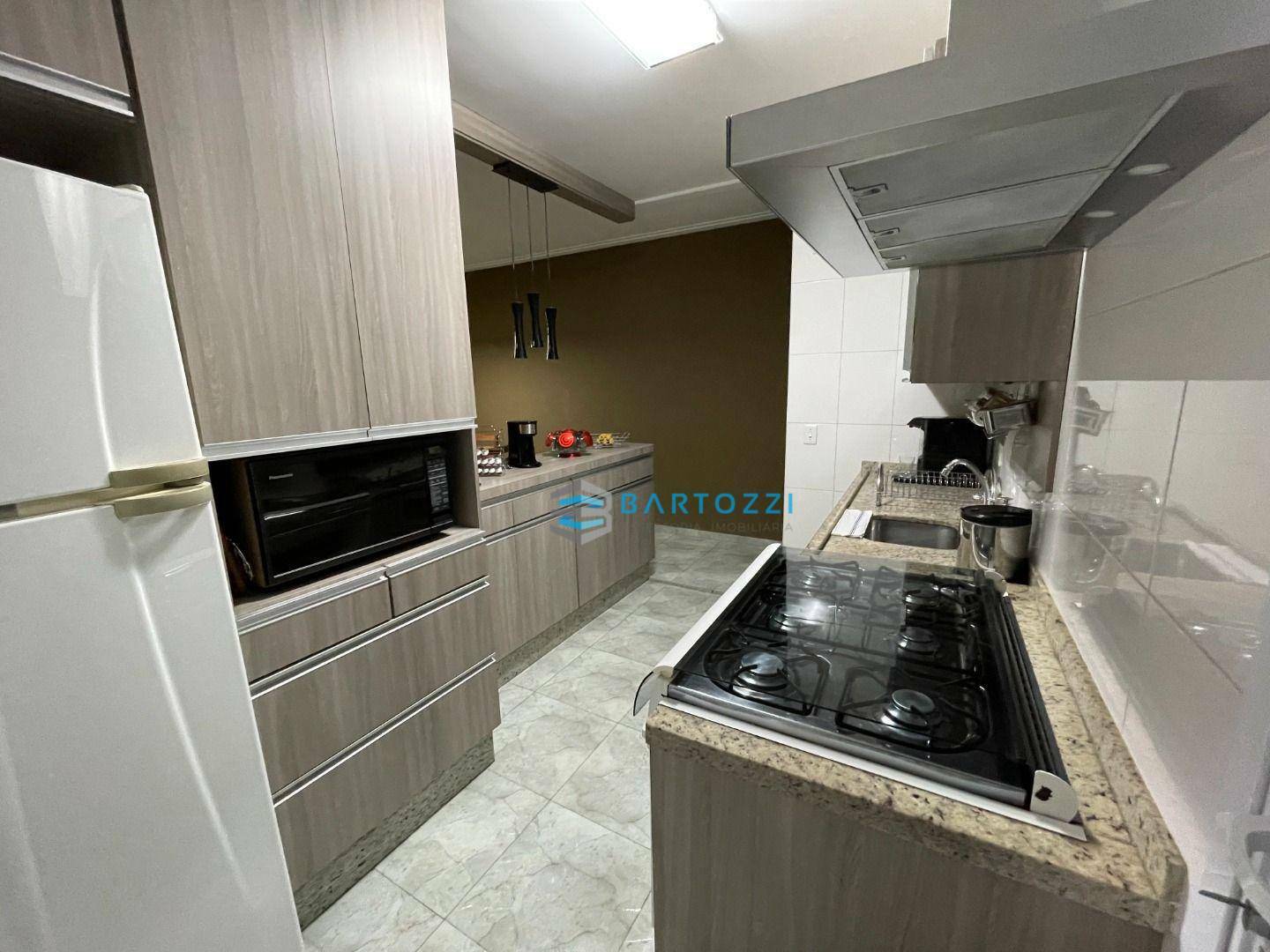 Apartamento à venda com 3 quartos, 96m² - Foto 9