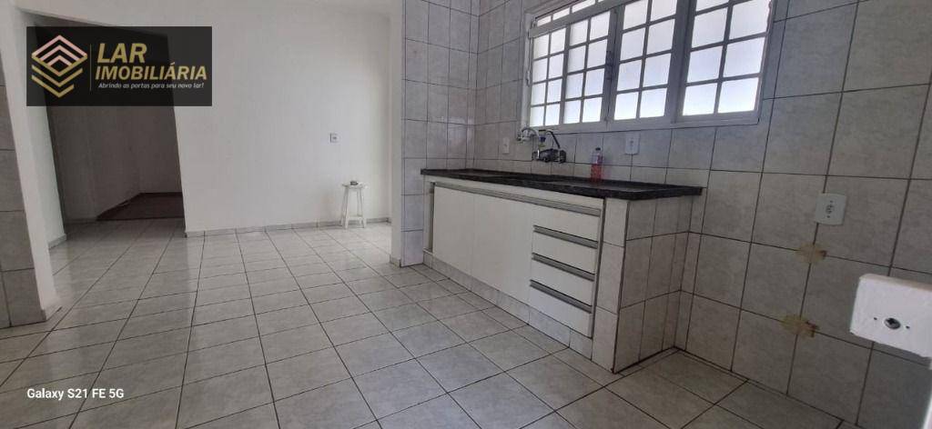 Casa, 3 quartos, 325 m² - Foto 6