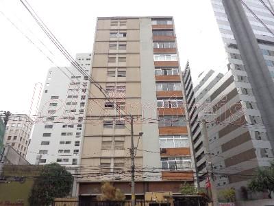 Apartamento para alugar com 3 quartos, 146m² - Foto 17