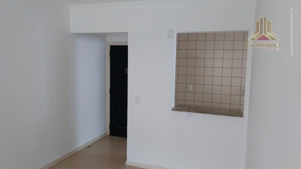 Apartamento à venda com 2 quartos, 71m² - Foto 8