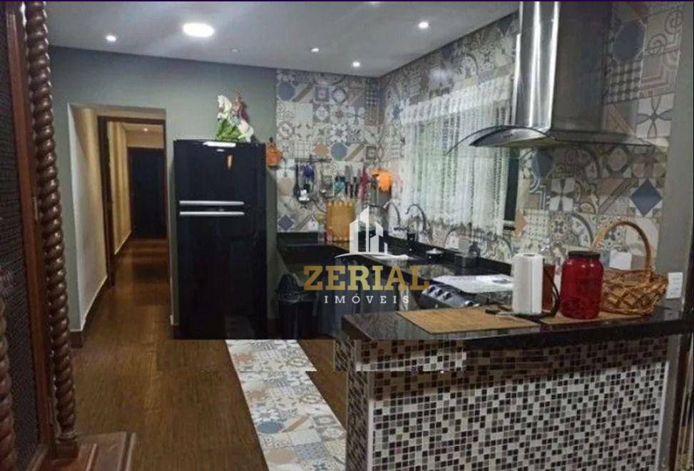 Sobrado à venda e aluguel com 3 quartos, 280m² - Foto 3