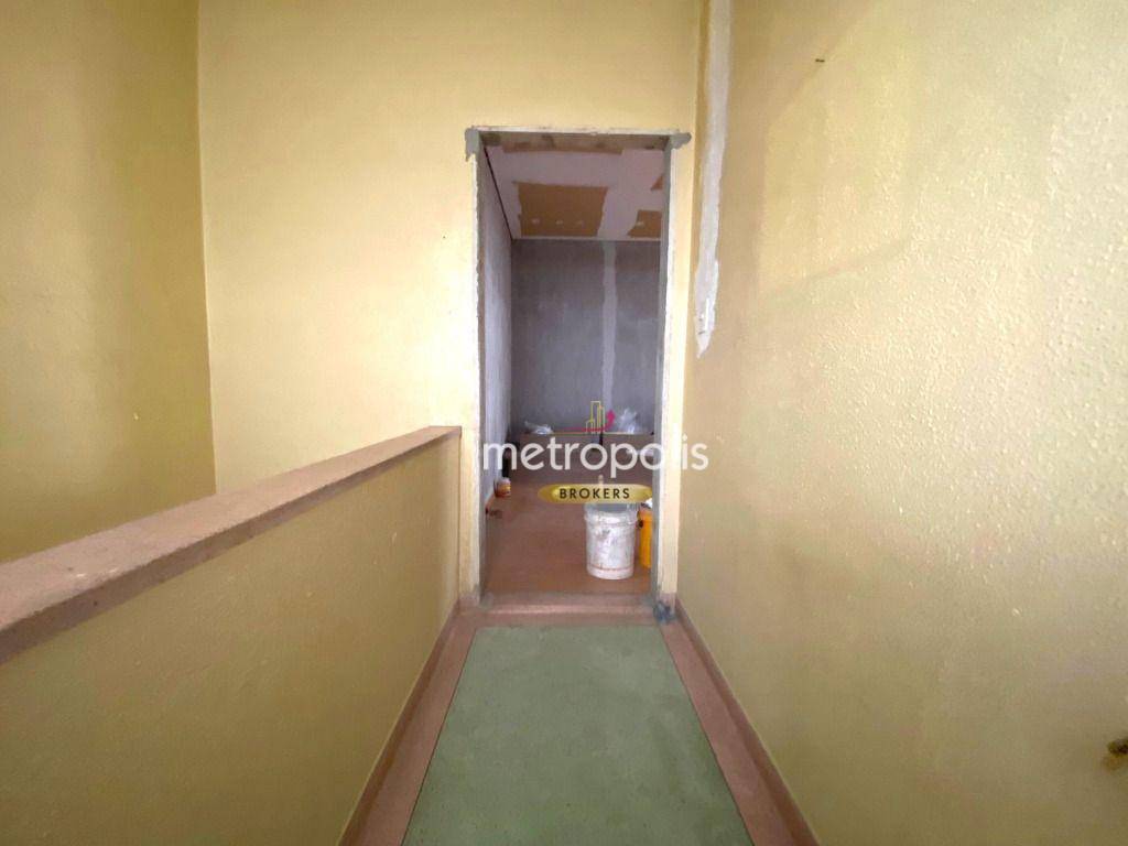 Casa à venda com 3 quartos, 201m² - Foto 27