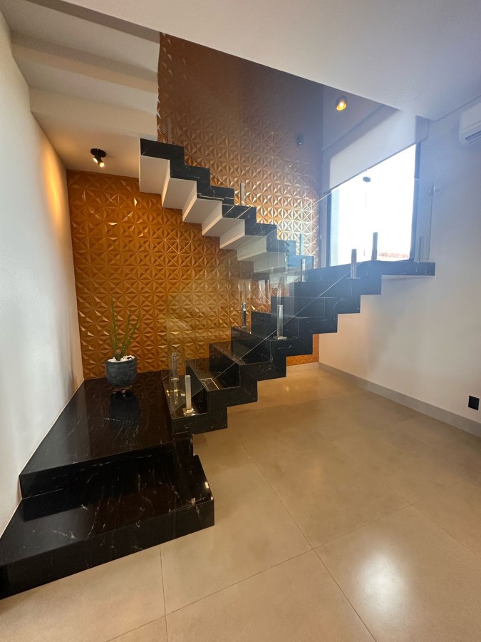 Casa à venda com 3 quartos, 335m² - Foto 14