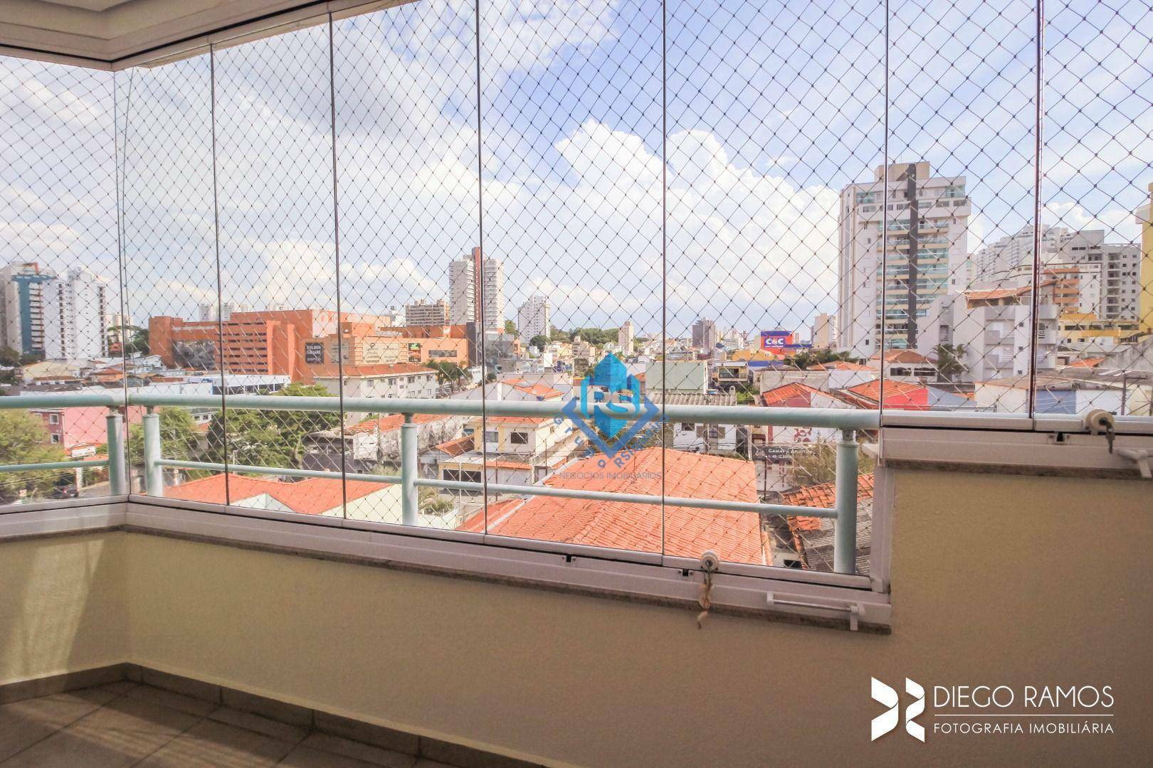 Apartamento à venda com 3 quartos, 190m² - Foto 2