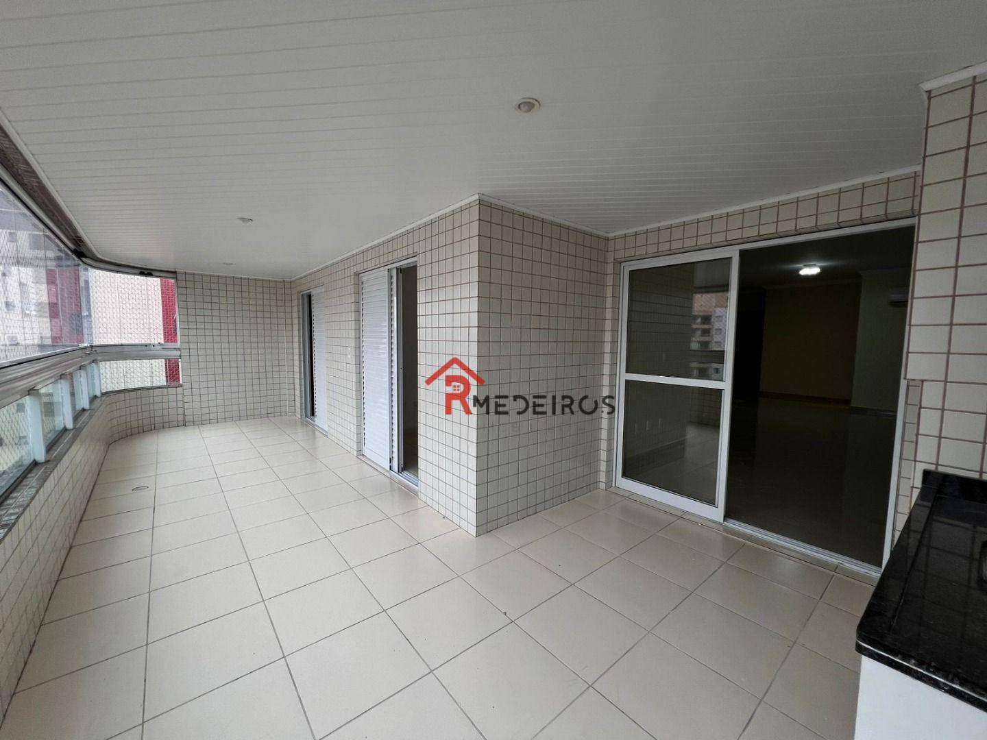 Apartamento para alugar com 4 quartos, 154m² - Foto 32