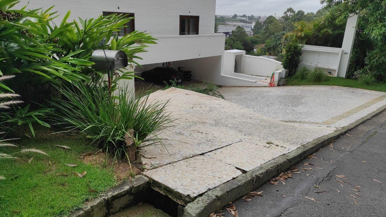 Casa para alugar com 5 quartos, 1360m² - Foto 39