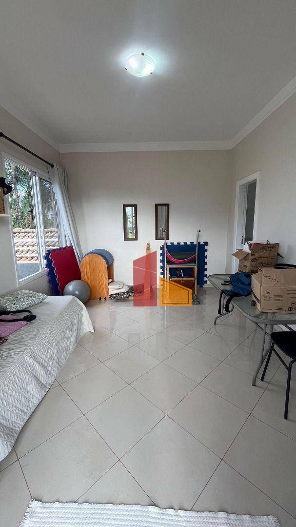 Casa de Condomínio à venda com 4 quartos, 300m² - Foto 9