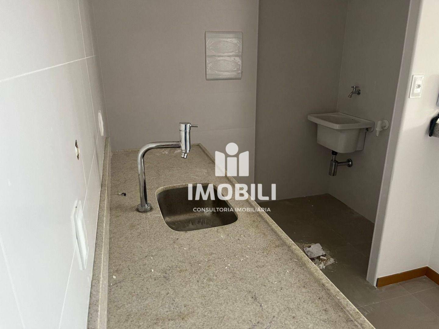 Apartamento à venda com 2 quartos, 70m² - Foto 21