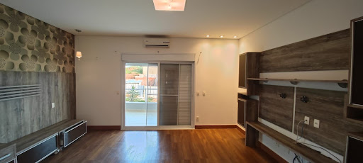 Casa de Condomínio para alugar com 4 quartos, 300m² - Foto 8