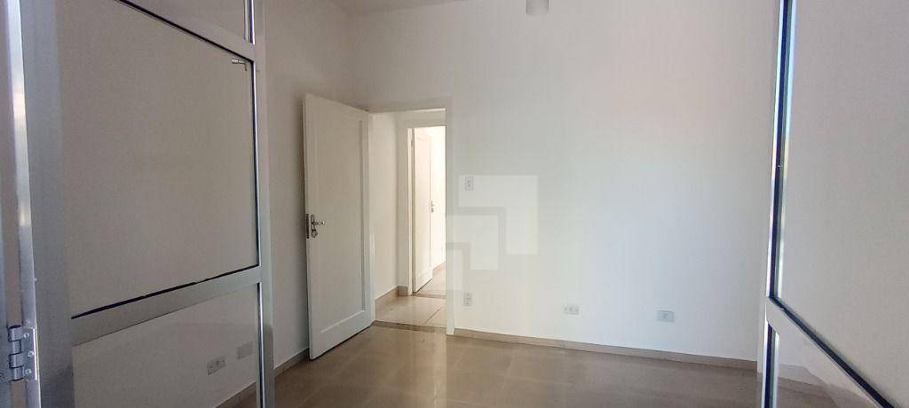 Casa à venda e aluguel com 2 quartos, 120m² - Foto 7