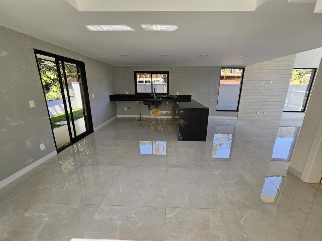 Casa de Condomínio à venda com 4 quartos, 155m² - Foto 14