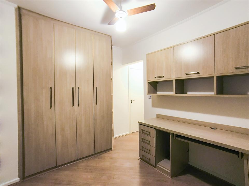 Apartamento para alugar com 3 quartos, 147m² - Foto 17