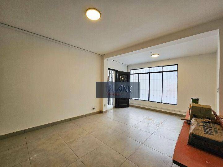 Casa para alugar com 3 quartos, 140m² - Foto 14