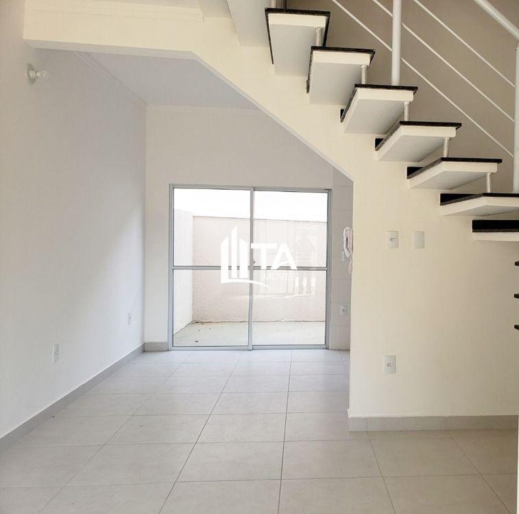 Casa de Condomínio à venda com 2 quartos, 71m² - Foto 1