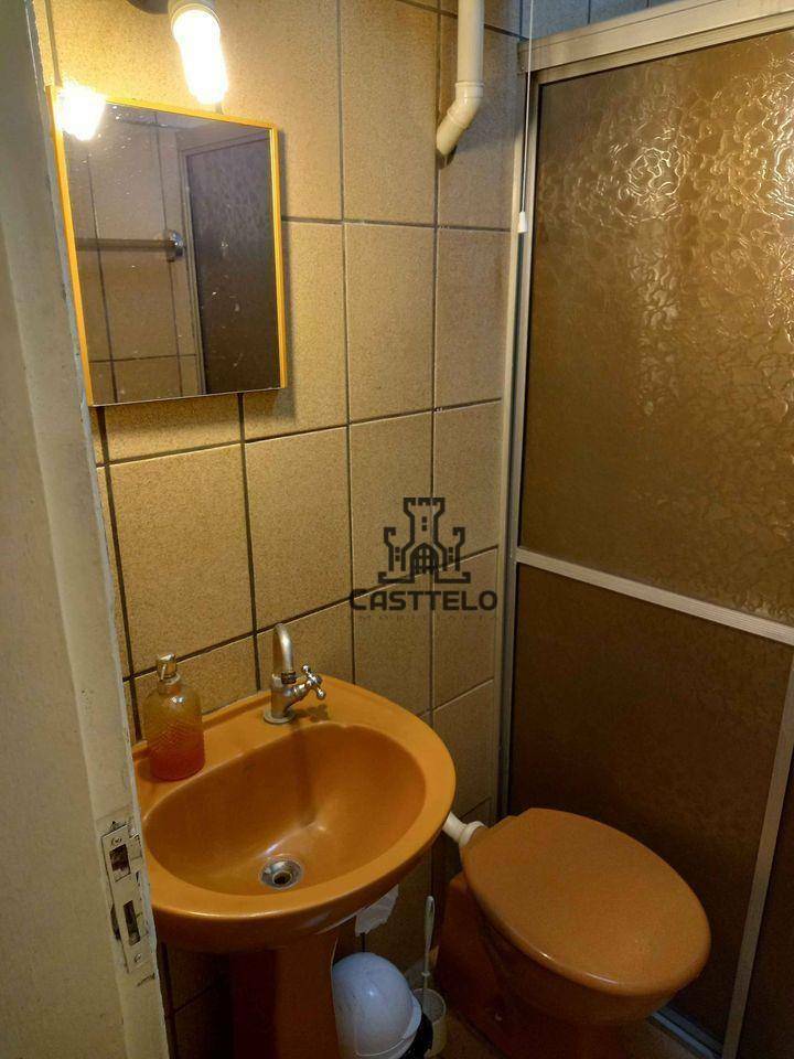 Casa à venda com 4 quartos, 106m² - Foto 4