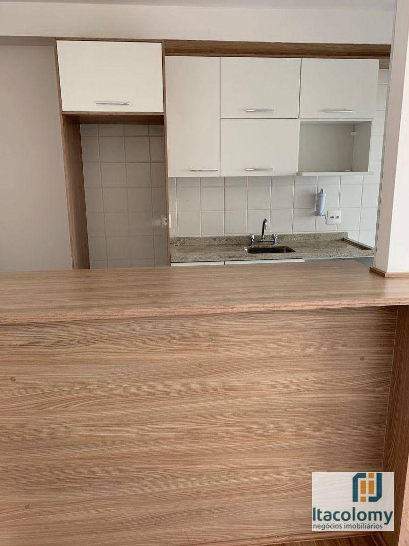 Apartamento à venda com 2 quartos, 50m² - Foto 4