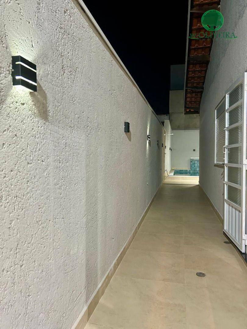 Casa à venda com 3 quartos, 230m² - Foto 25