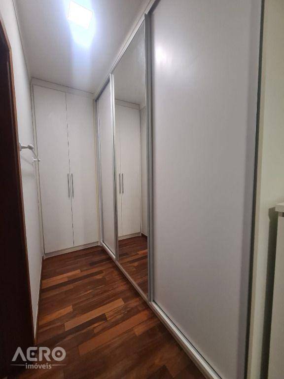 Casa de Condomínio à venda e aluguel com 3 quartos, 212m² - Foto 15