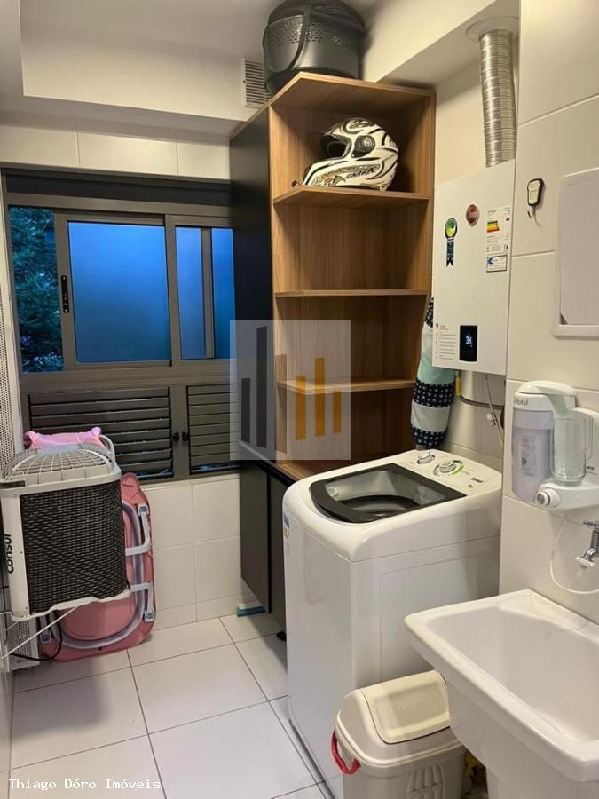 Apartamento à venda com 2 quartos, 44m² - Foto 17