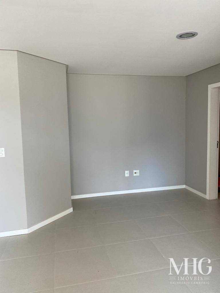 Apartamento à venda com 2 quartos, 98m² - Foto 22