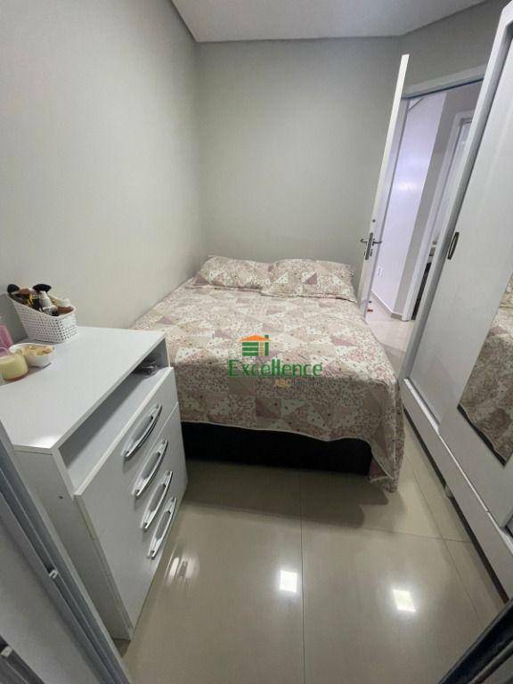 Apartamento à venda com 2 quartos, 40m² - Foto 7