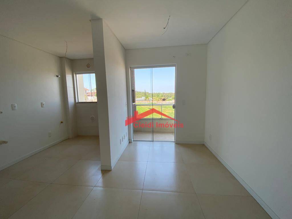 Apartamento à venda com 2 quartos, 56m² - Foto 2