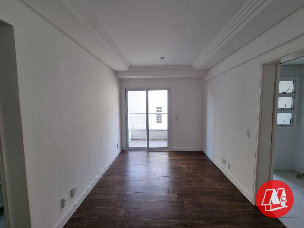 Apartamento para alugar com 1 quarto, 50m² - Foto 1