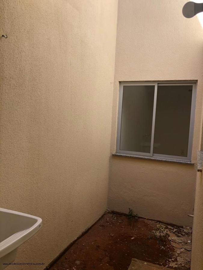 Casa de Condomínio à venda com 3 quartos, 100m² - Foto 10