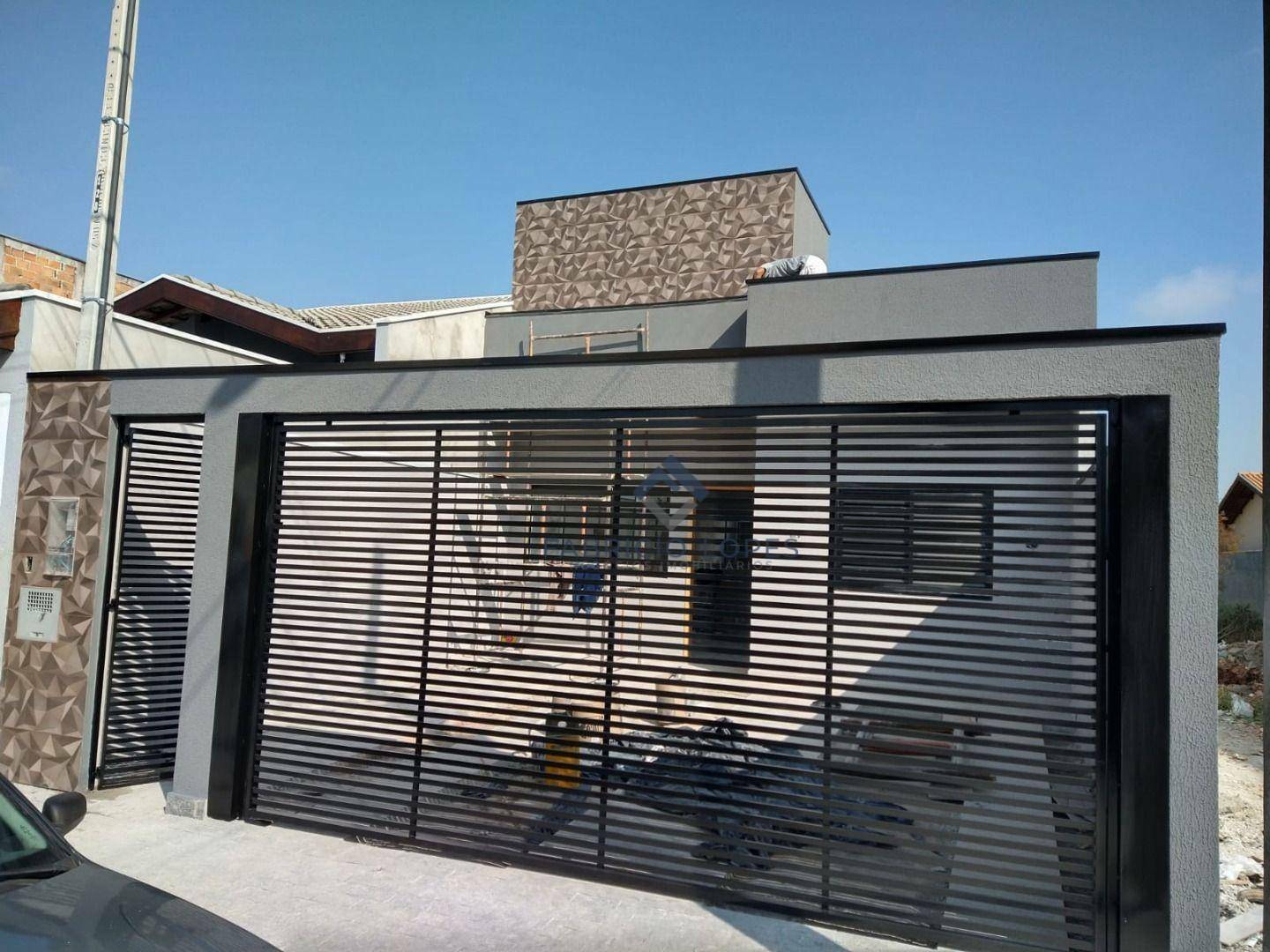 Casa à venda com 3 quartos, 95m² - Foto 4