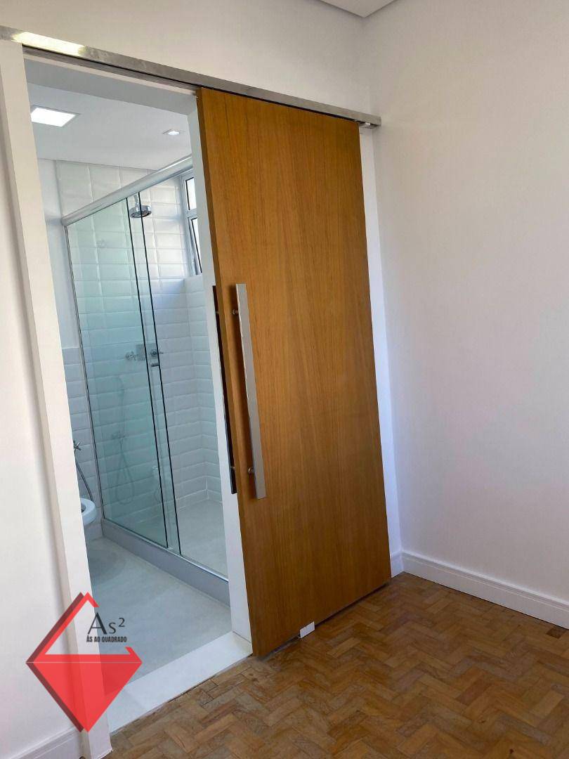 Apartamento à venda com 3 quartos, 123m² - Foto 17