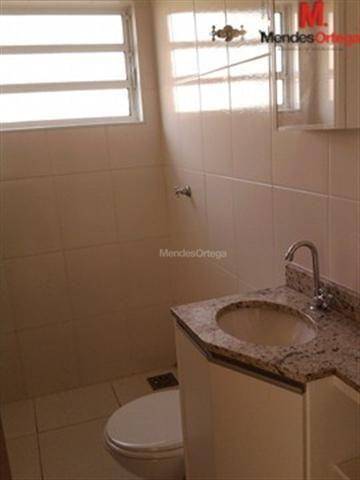 Apartamento para alugar com 2 quartos, 62m² - Foto 8