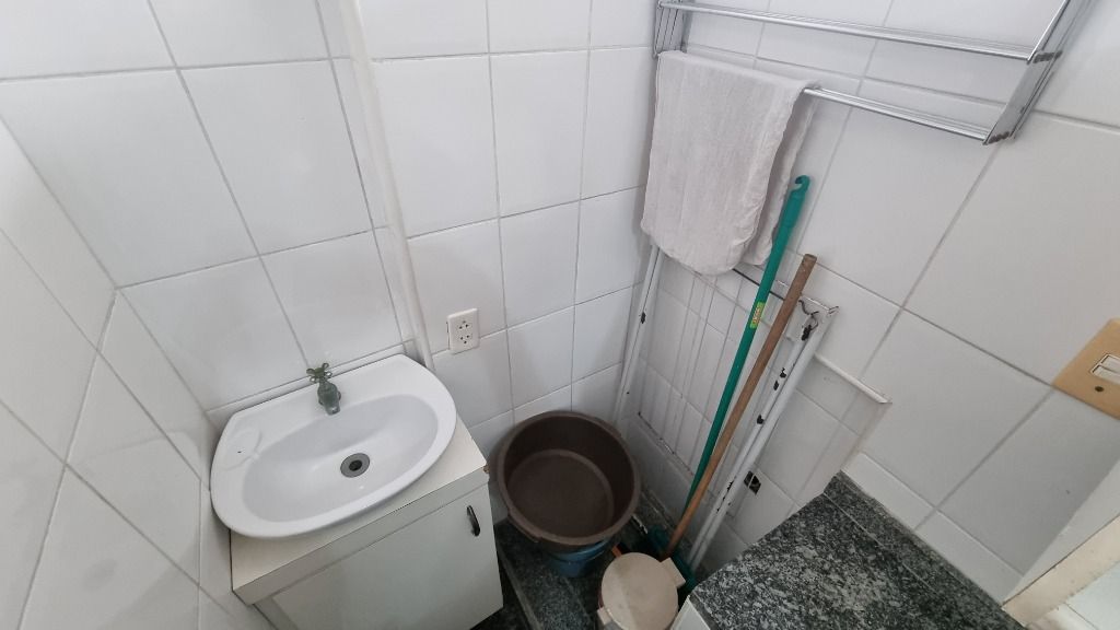 Apartamento à venda com 1 quarto, 55m² - Foto 12