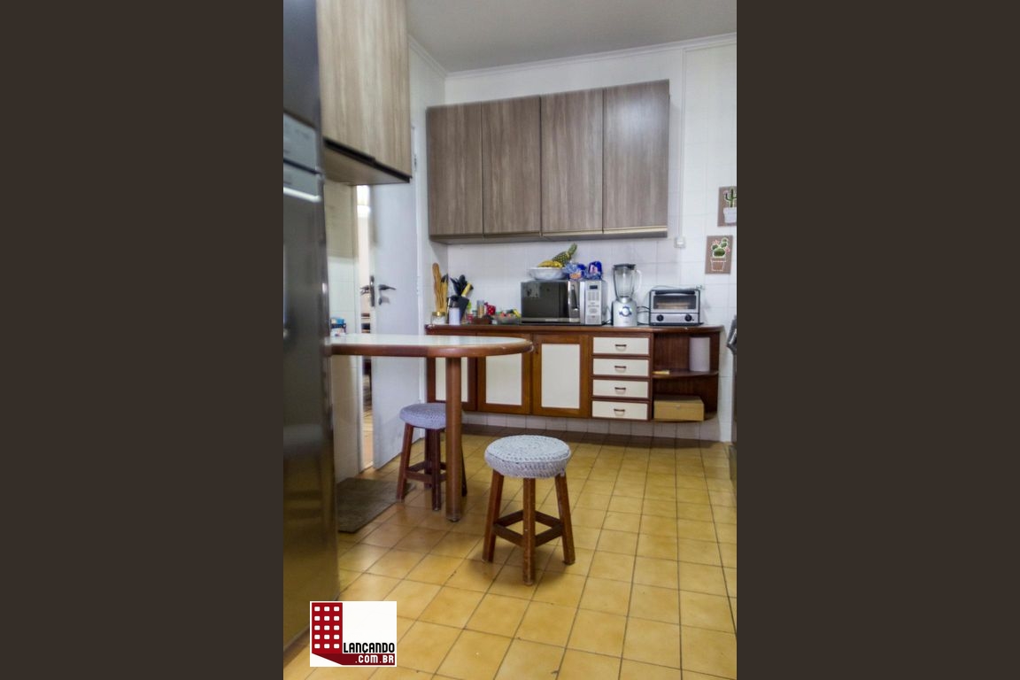 Apartamento à venda com 3 quartos, 125m² - Foto 4