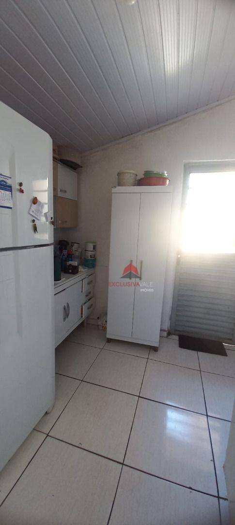 Casa de Condomínio à venda com 2 quartos, 47m² - Foto 9